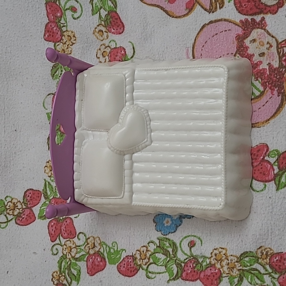 Vintage My Little Pony G1 Show Stable Bed